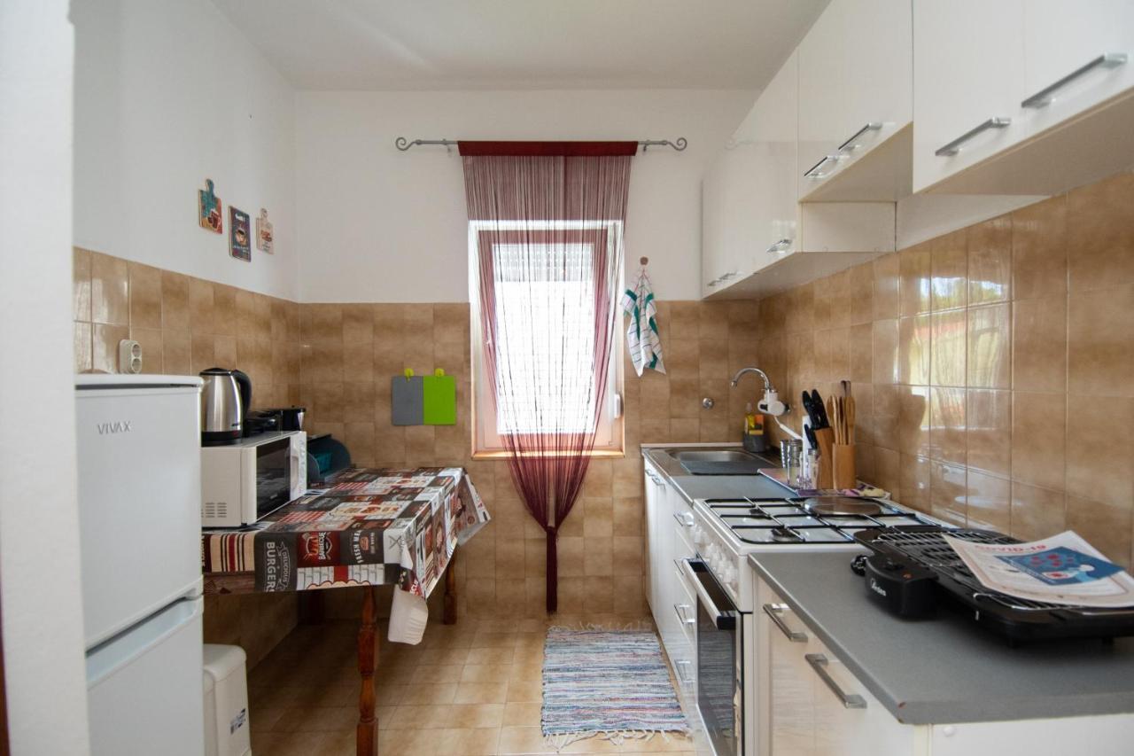 Apartmani Ivana Kaštela Kültér fotó