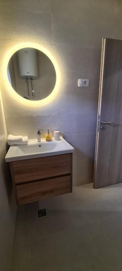 Apartmani Ivana Kaštela Kültér fotó