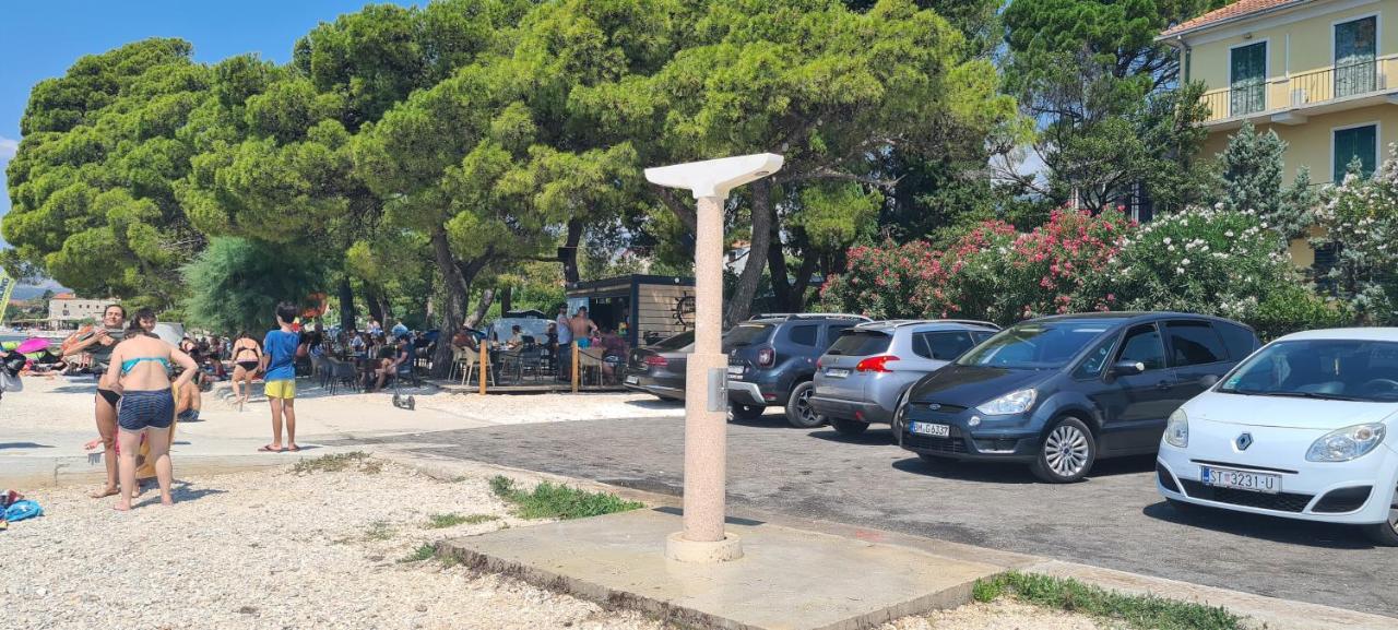 Apartmani Ivana Kaštela Kültér fotó