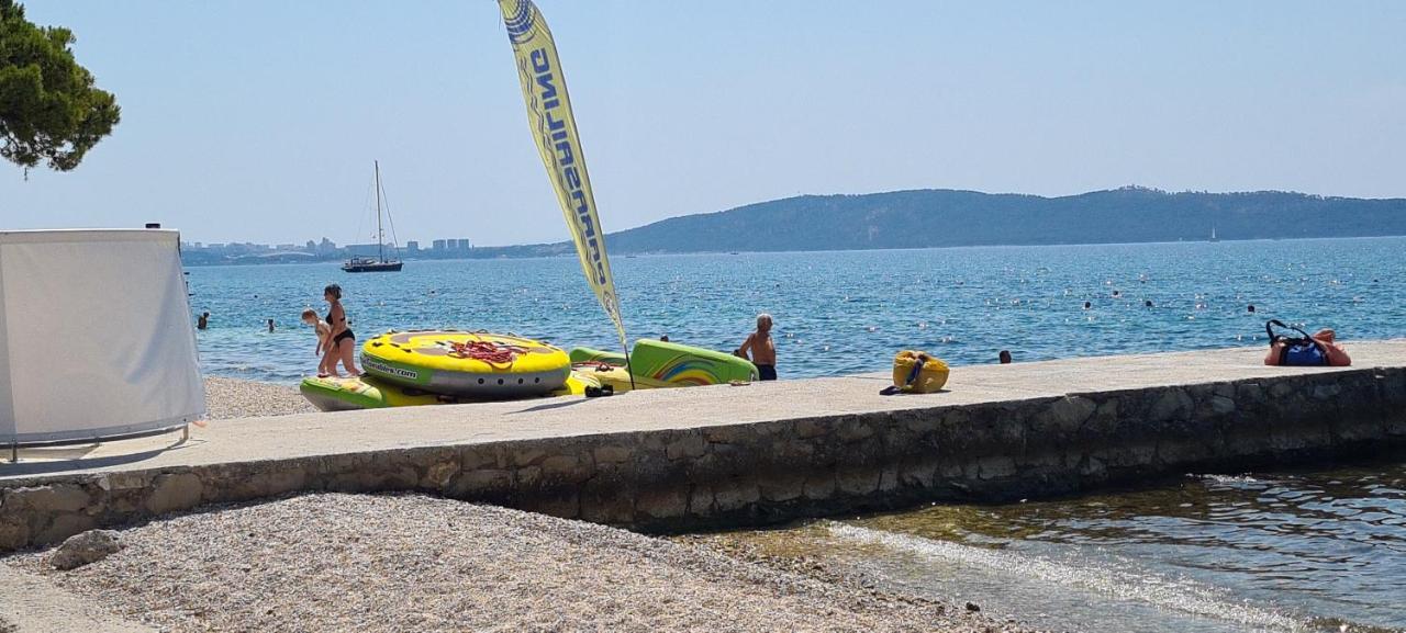 Apartmani Ivana Kaštela Kültér fotó