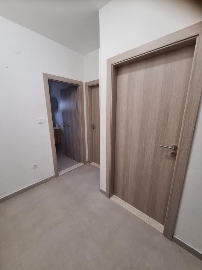 Apartmani Ivana Kaštela Kültér fotó